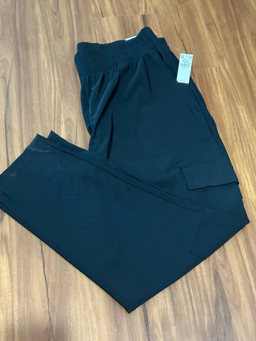Old Navy Black Cargo Track Joggers - Picture 3 of 4
